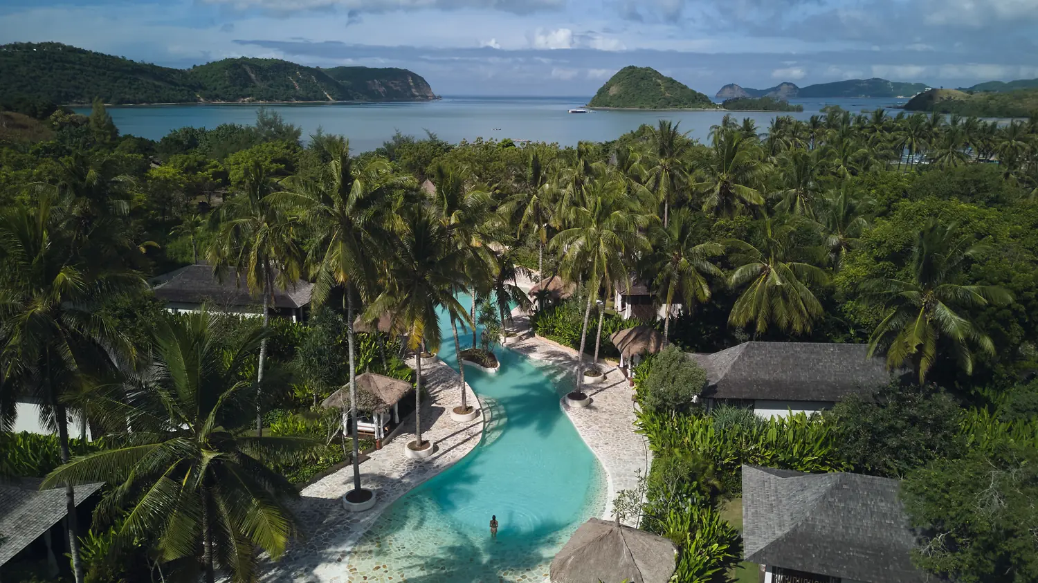 Kuara river pool and tropical palms