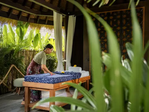 Kuara spa treatment in a garden pavilion