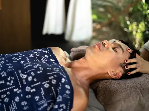 Face and head massage ritual at Kuara Spa